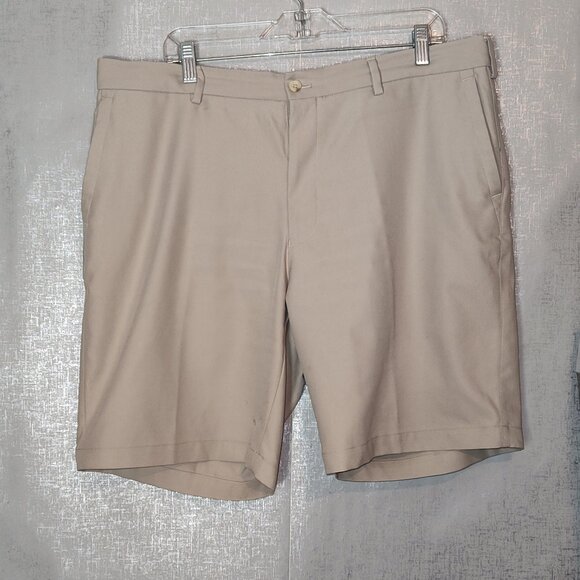 Peter Millar Other - Peter Millar Men's Khaki Golf Short